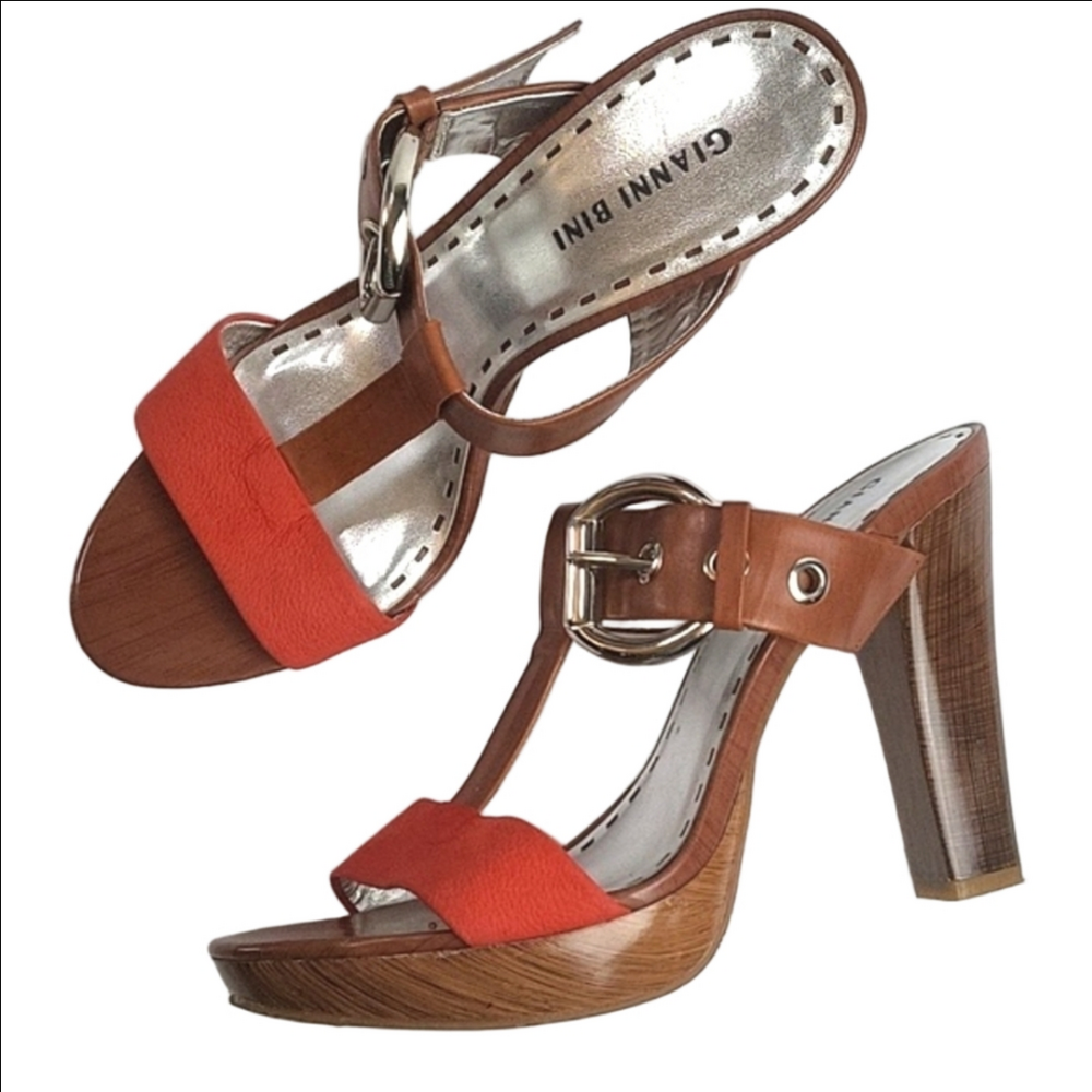 Gianni Bini Leather T-strap Buckle Detail  Wood Grain Platform Heeled Sa…